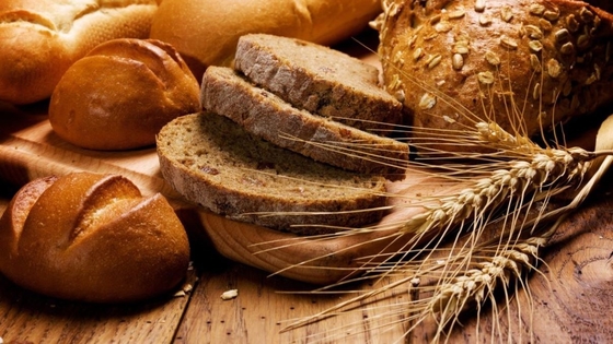 Modificante natural GB2760 del pan de los emulsores de la comida del polvo blanco fino