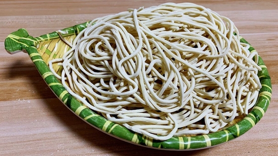 Polvo blanco GB2760 de la comida del tripolifosfato de sodio de los emulsores del modificante natural de los tallarines
