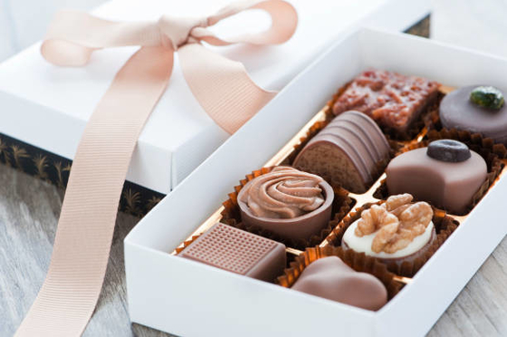 los emulsores DMG de la panadería 25kg previenen terrones de la formación proporcionan capacidad del flujo a los chocolates fáciles para el transporte