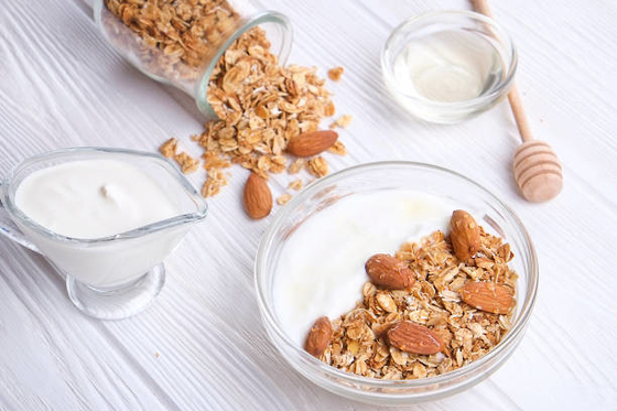 ISO22000 destiló el estabilizador del emulsor del yogur del aditivo alimenticio del monoglicérido