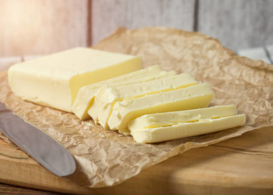 Monoglicérido destilado HALAL del aditivo alimenticio para la margarina