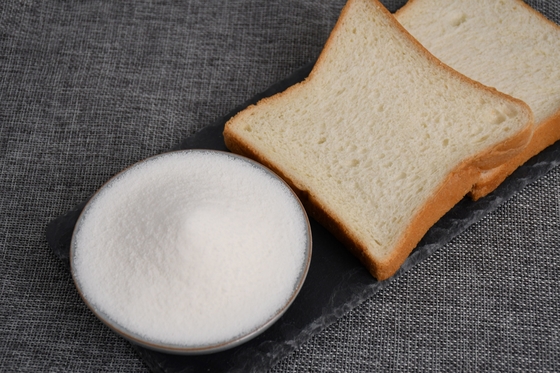 Monoglicérido destilado de categoría alimenticia de alta calidad (DMG90) - elemento espumoso versátil para los placeres de la panadería