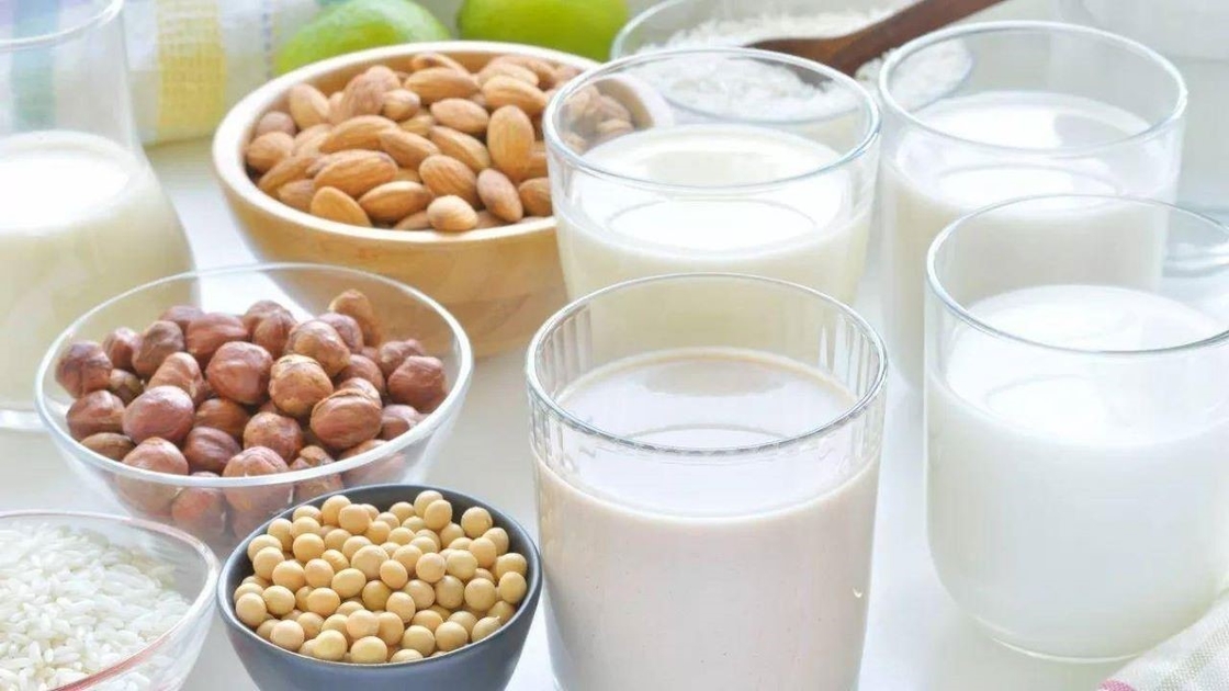 205-526-6 polvo blanco ácido del monoglicérido de Monolaurate GML Dodecanoic del glicerol del emulsor de la categoría alimenticia