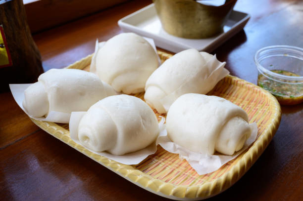 Los emulsores naturales HALAL de la comida cocieron los bollos al vapor que el promotor aumenta el brillo de la blancura mejora el gusto agranda el volumen